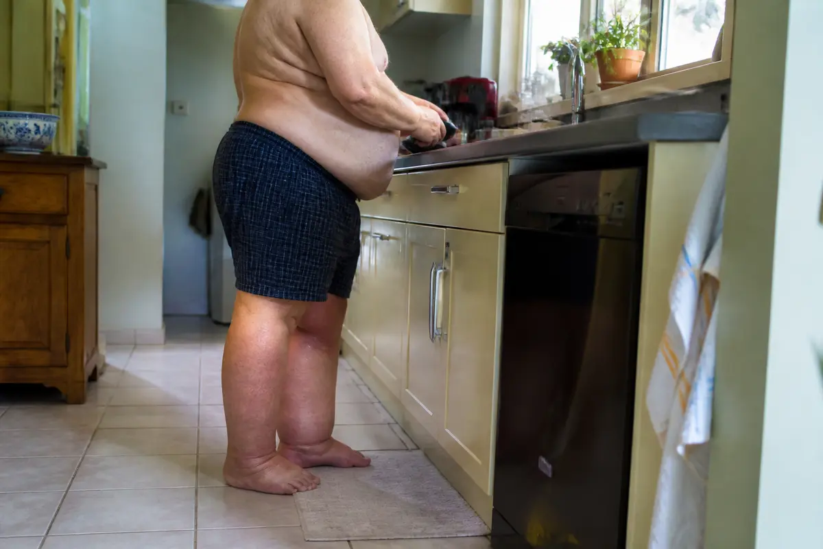 Ventre gonflé et insuffisance cardiaque : quels signes surveiller ?